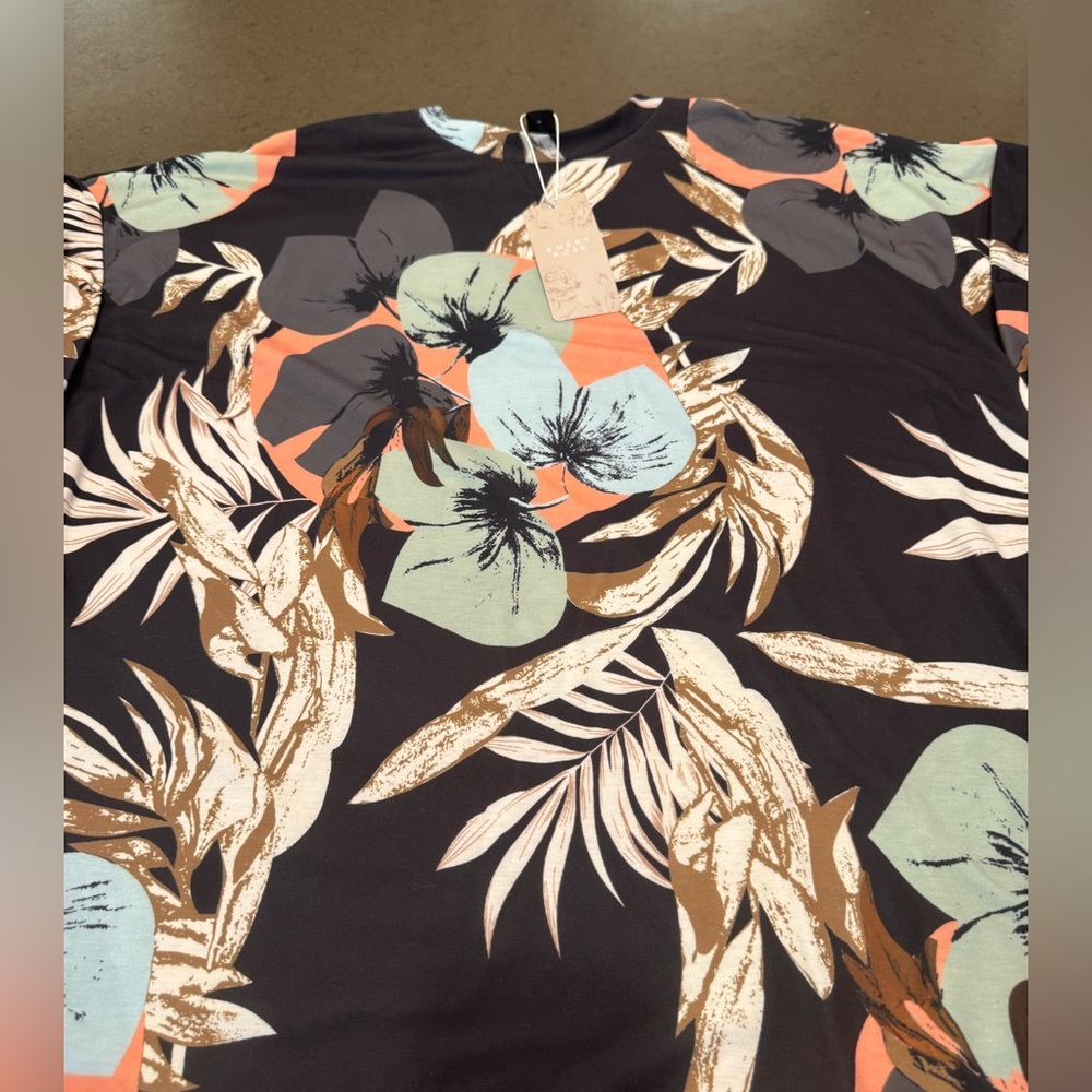 NWT EMERY ROSE Casual Minimalist Floral Print Plus Size Women Short Sleeve Dress - Picture 5 of 11